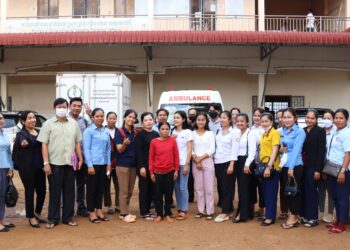 វេទិកាគោលនយោបាយកិច្ចសន្ទនារវាងអ្នកផ្តល់សេវា និងអ្នកទទួល