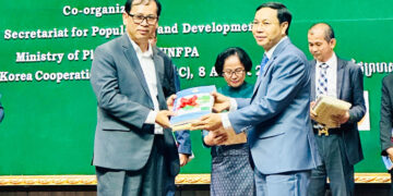 HACC Executive Director in the 35th World Population Day and the 30th anniversary of UNFPA in Cambodia