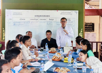 Productive Dialogues Drive Forward HIV Program in Three Provinces